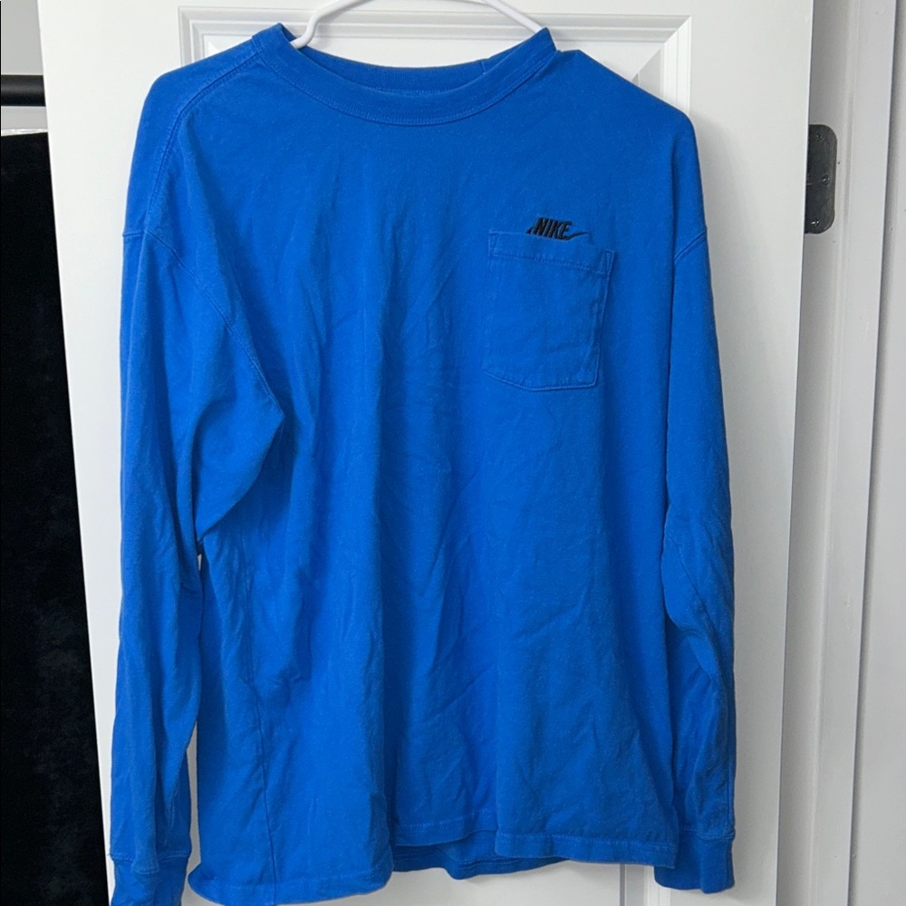 NIKE Men's Vibrant Blue Long Sleeve Tee
